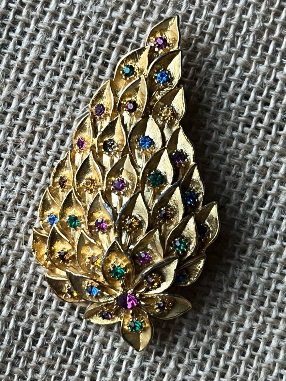 Vintage Gold Rhinestone Brooch